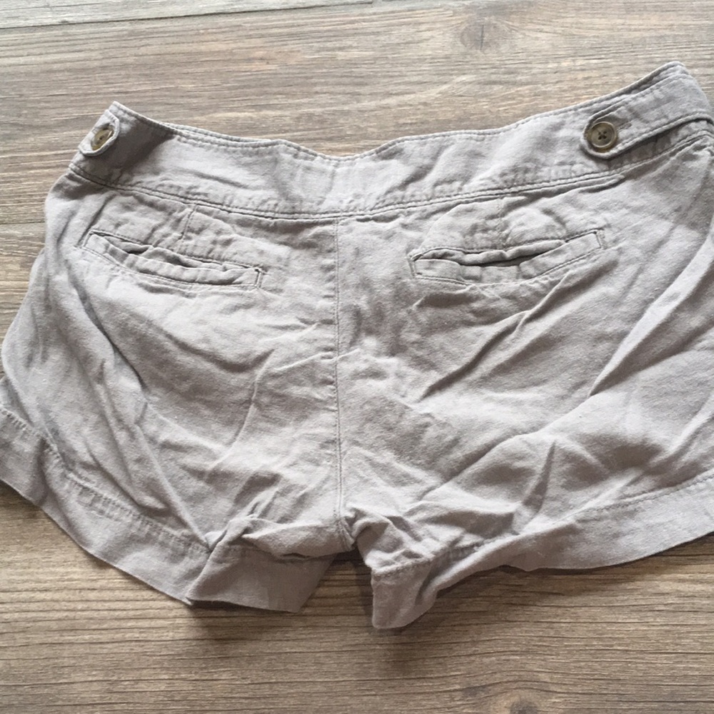 🚨SOLD 🌿Shorts🌿 - Picture 2 of 3